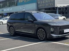 NIO ES8 Six-Seat Executive Signature Edition - ფოტო 4
