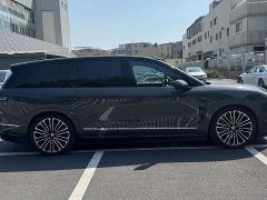NIO ES8 Six-Seat Executive Signature Edition - ფოტო 7
