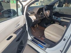Toyota Sienna 2021 2.5L Hybrid Premium Edition - ფოტო 16