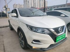 Nissan Qashqai 2.0L CVT XV Premium Luxury - ფოტო 4