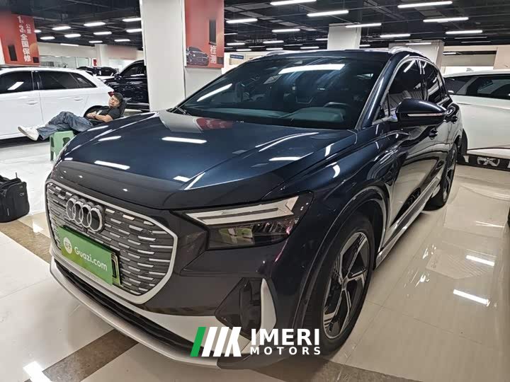 Audi Q4 e-tron 40 e-tron Creative Edition - ავტომობილი ჩინეთიდან