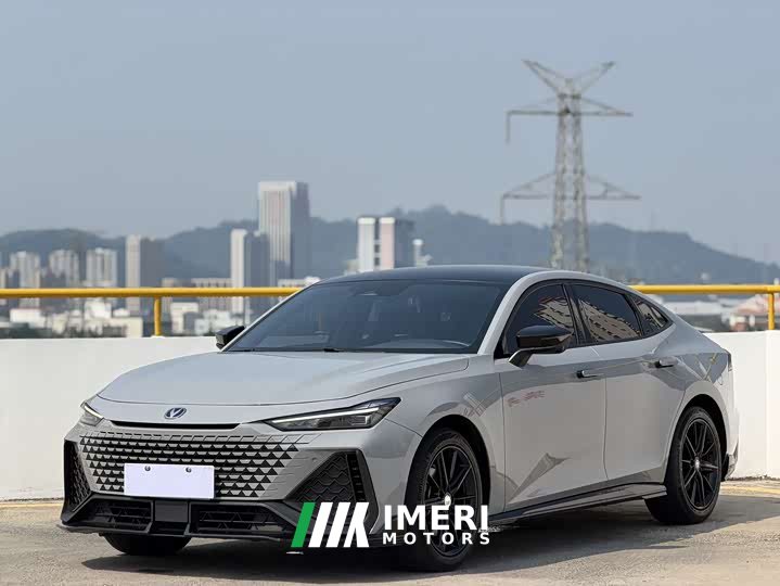Changan UNI-V 2.0T Speed Edition