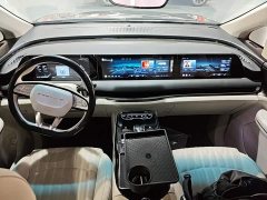 Dongfeng Xinghai V9 1.5TD 200km Qingyun Ladder Series Luxury Edition - ფოტო 14