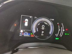 Lexus RX 350h AWD Premium Edition - ფოტო 12