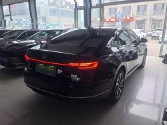 Volkswagen Passat Outstanding Edition 330TSI Elite - ფოტო 7