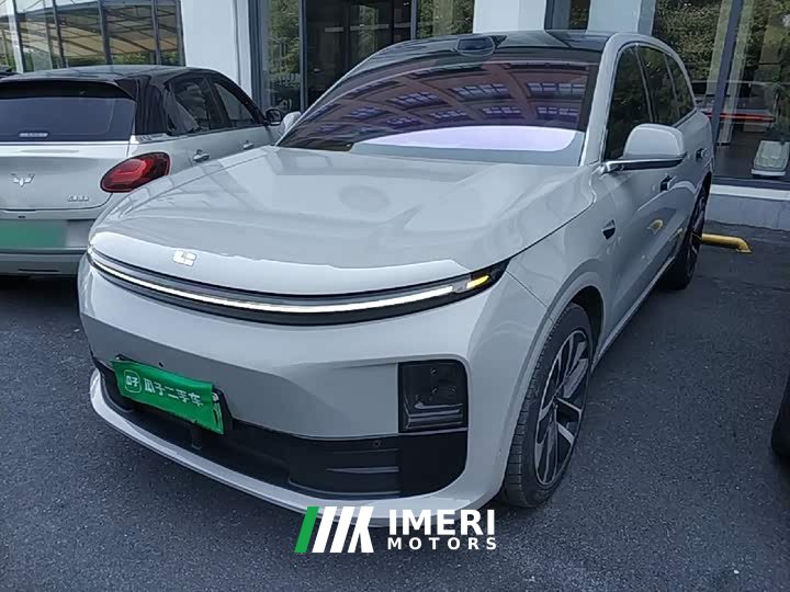 Li Auto L6 Max - ავტომობილი ჩინეთიდან