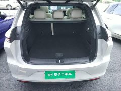 Li Auto L6 Max - ფოტო 19