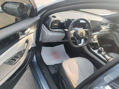 BYD Qin PLUS Glory Edition DM-i 55KM Leading - ფოტო 16