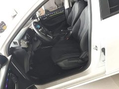 SAIC MG i5 2021 1.5L Manual Platinum Edition - ფოტო 15