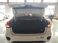 SAIC MG i5 2021 1.5L Manual Platinum Edition - ფოტო 19