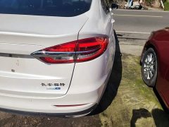 Ford Mondeo 2020 EcoBoost 180 Fashion - ფოტო 8