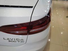 Volkswagen Lavida 300TSI DSG Starry Sky Full-Featured Edition - ფოტო 8