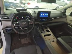 Toyota Sienna 2021 2.5L Hybrid Comfort Edition - ფოტო 10