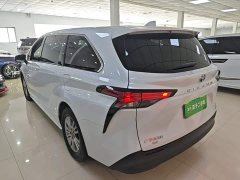 Toyota Sienna 2021 2.5L Hybrid Comfort Edition - ფოტო 5