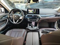 BMW 5 Series Facelift 525Li Luxury Package - ფოტო 10