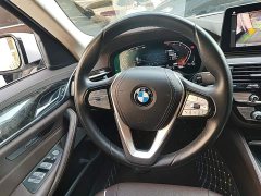 BMW 5 Series Facelift 525Li Luxury Package - ფოტო 11