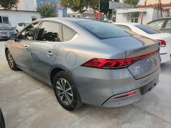 BYD Qin PLUS Glory Edition DM-i 55KM Leading - ფოტო 5