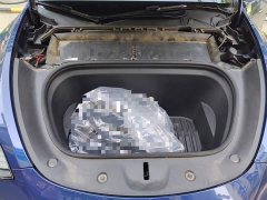 Tesla Model Y Long Range All-Wheel Drive 3D7 - ფოტო 11