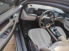 BYD Qin PLUS Glory Edition EV 510KM Leading - ფოტო 16