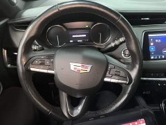 Cadillac XT4 28T FWD Luxury - ფოტო 11