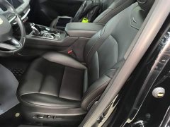 Cadillac XT4 28T FWD Luxury - ფოტო 15