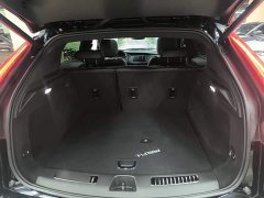 Cadillac XT4 28T FWD Luxury - ფოტო 19