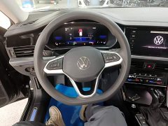 Volkswagen Passat Plug-in Hybrid 430PHEV Hybrid Business Edition - ფოტო 11
