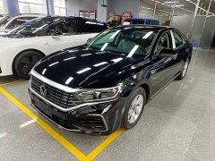Volkswagen Passat Plug-in Hybrid 430PHEV Hybrid Business Edition - ფოტო 2