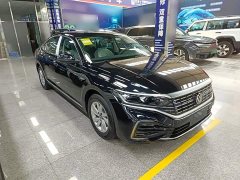 Volkswagen Passat Plug-in Hybrid 430PHEV Hybrid Business Edition - ფოტო 4