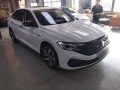 Volkswagen Jetta Facelift II 300TSI DSG Beyond Edition - ფოტო 4