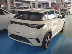 BYD Dolphin Smart Drive 410km Fashion Edition - ფოტო 7