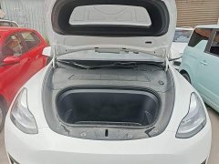 Tesla Model Y Rear-Wheel Drive - ფოტო 20
