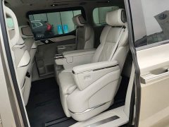 Volvo EM90 2025 Ultra Six-Seater - ფოტო 17