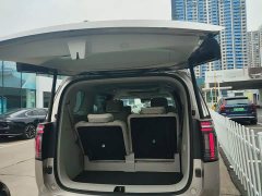 Volvo EM90 2025 Ultra Six-Seater - ფოტო 19