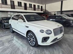 Bentley Bentayga 4.0T V8 Long Wheelbase Elegance Edition - ფოტო 2