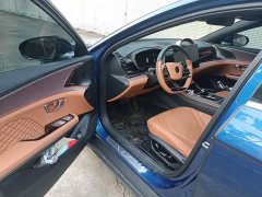 BYD 2022 Han DM-i 121KM Honor Edition - ფოტო 17