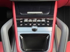 Porsche Cayenne 3.0T Aspiration Edition - ფოტო 9