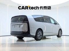 Li Auto Li Xiang MEGA Ultra - ფოტო 7