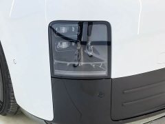 Li Auto MEGA Ultra Smart Refresh Edition - ფოტო 10