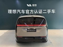 Li Auto Li Xiang MEGA Ultra - ფოტო 3
