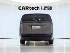 Li Auto Li Xiang MEGA Ultra - ფოტო 6