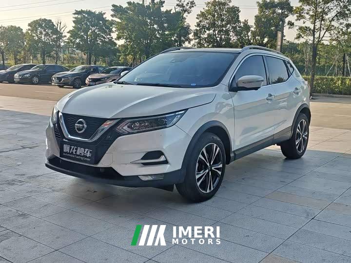 Nissan Qashqai 2.0L CVT XV Premium Luxury