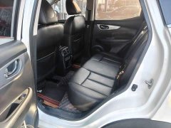 Nissan Qashqai 2.0L CVT XV Premium Luxury - ფოტო 5