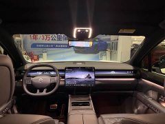 NIO ES8 Seven-Seat Executive Luxury Edition - ფოტო 6