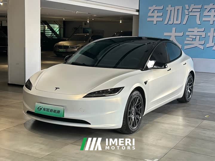 Tesla Model 3 Rear-Wheel Drive