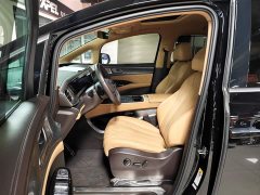 Denza BYD Denza D9 DM-i AWD Premium Navigation Edition - ფოტო 9