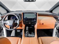 Toyota Vellfire 2024 Crown Hybrid 2.5L Executive Premier Edition - ფოტო 12