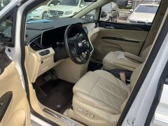 Buick GL8 ES LuZun Flagship - ფოტო 5