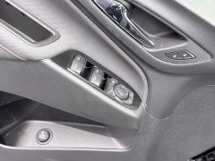 Chevrolet Equinox 550T RS Intelligent Explorer Edition - ფოტო 8