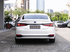 Lexus ES 300h Premium Edition - ფოტო 5